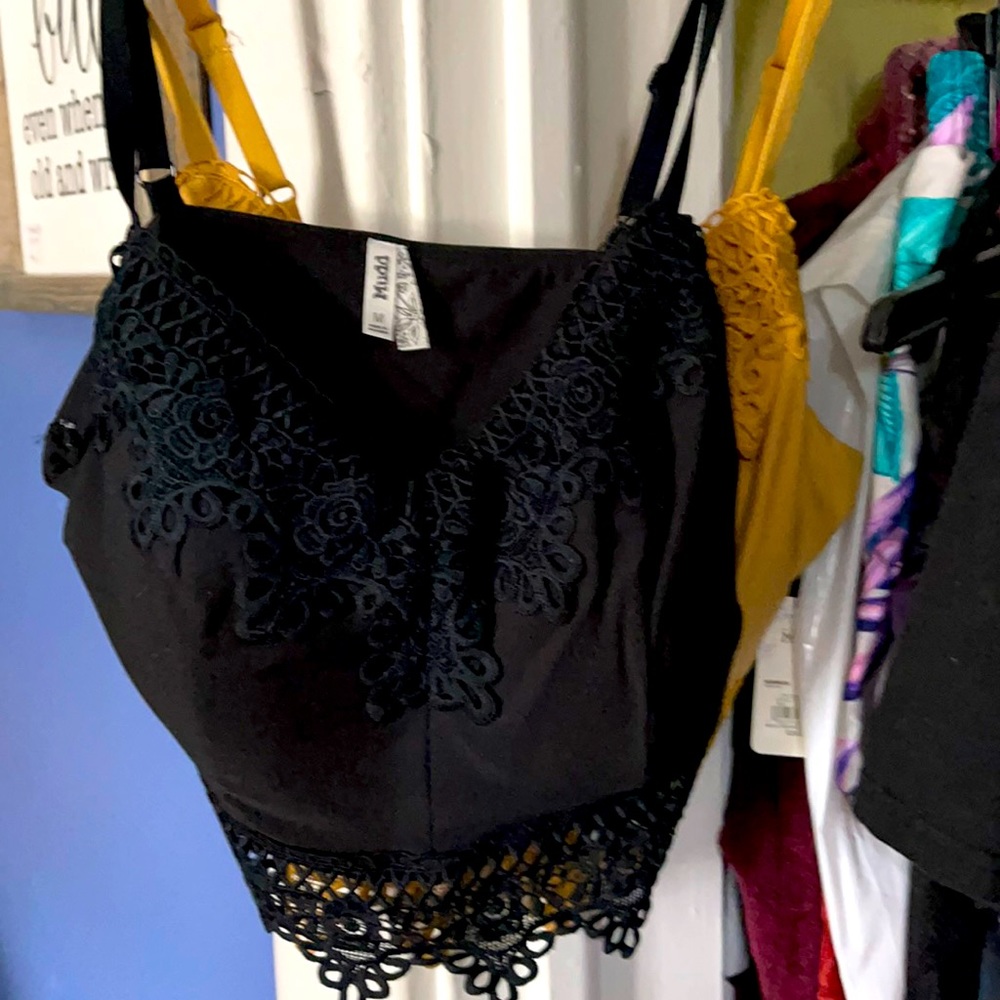 Set of 2 middle sporty bra shirts